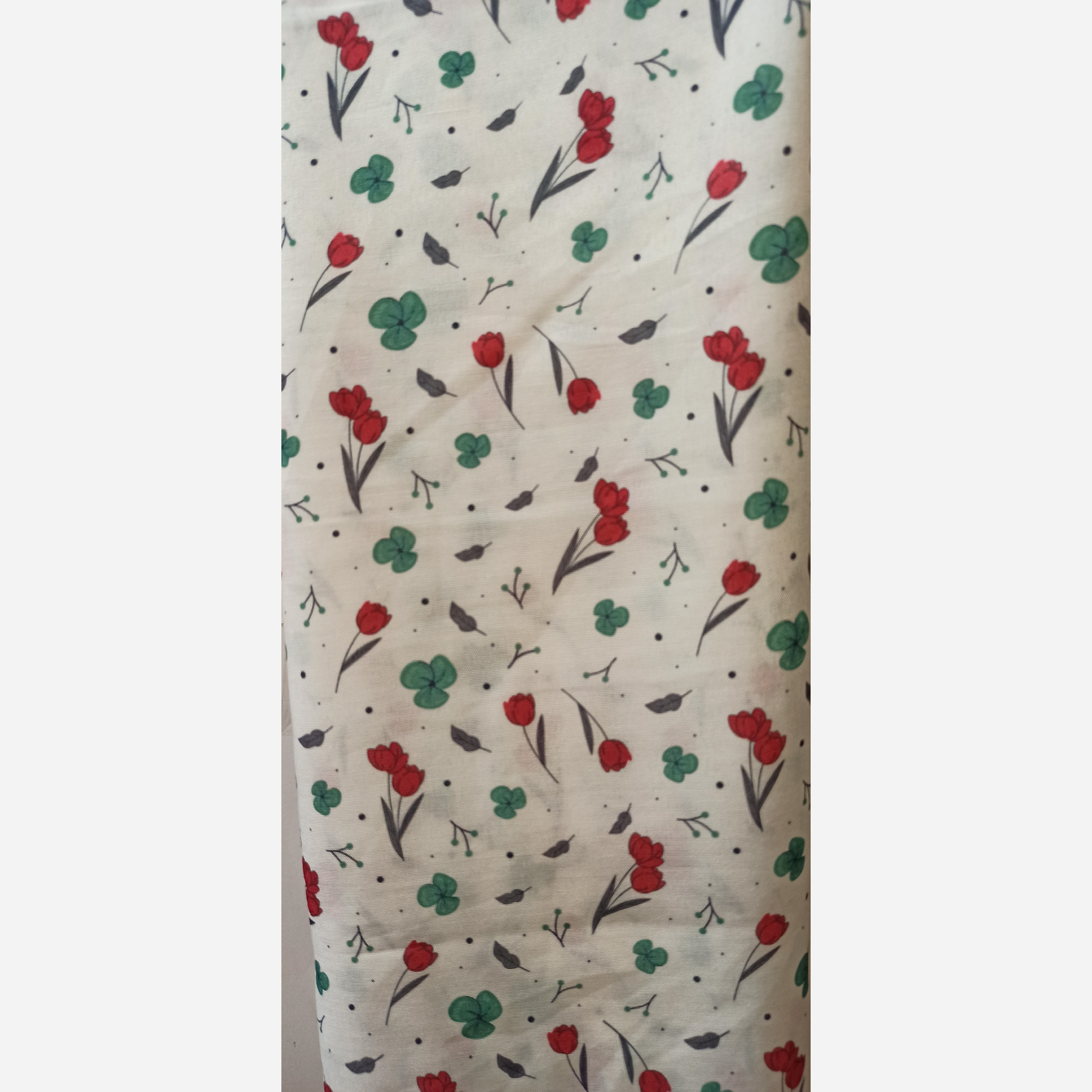 روسری نخی گلدار