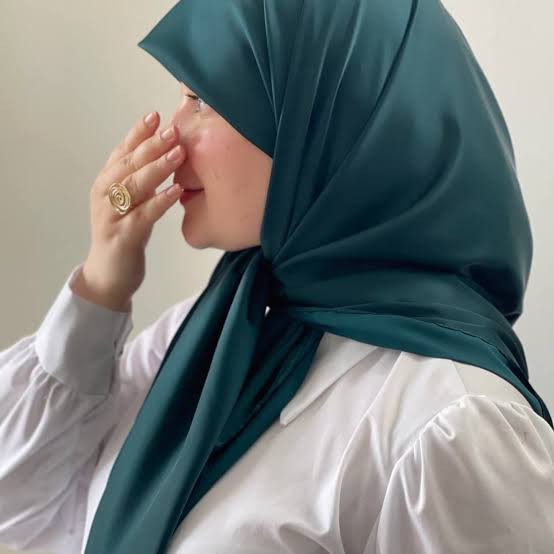 روسری ساتن ابریشم درجه یک