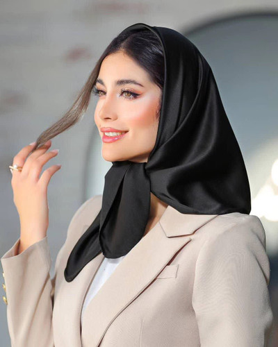 روسری مینی مشکی ساتن
